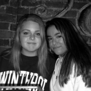 Meet your Posher, Briana